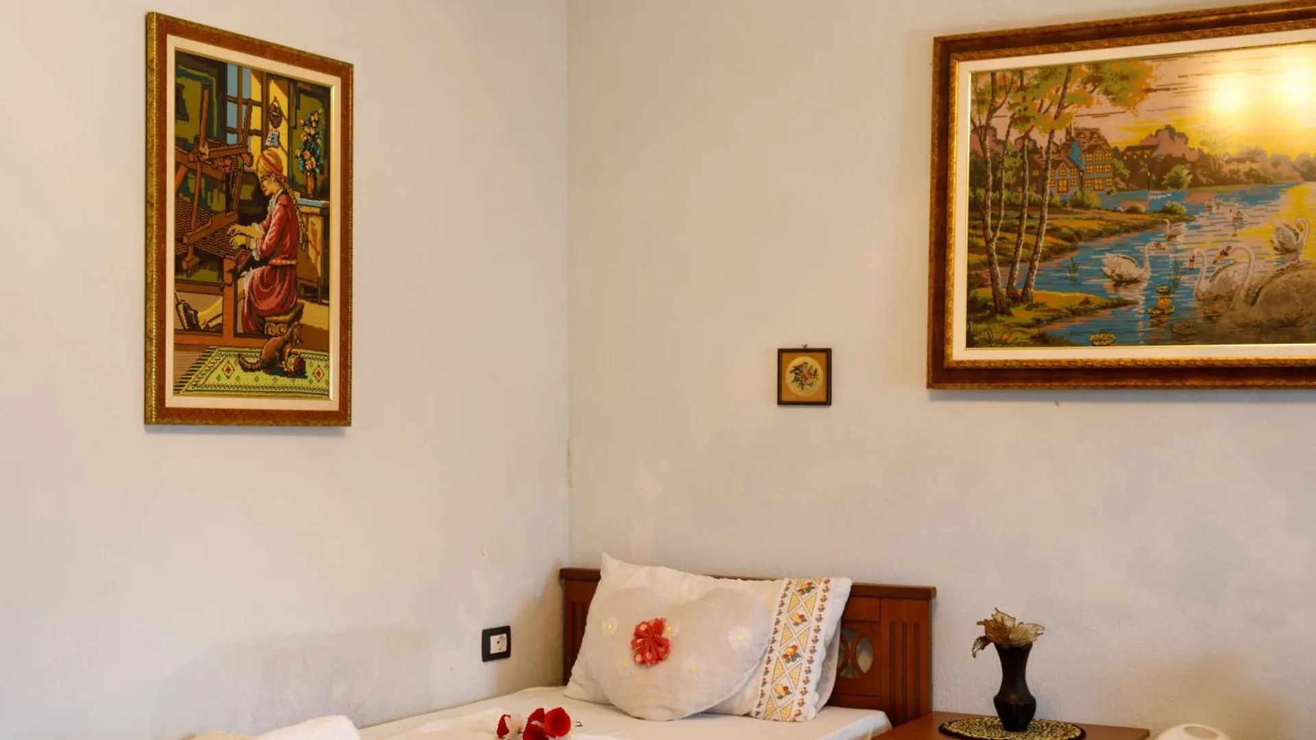 Leka GuestHouse Gjirokastër